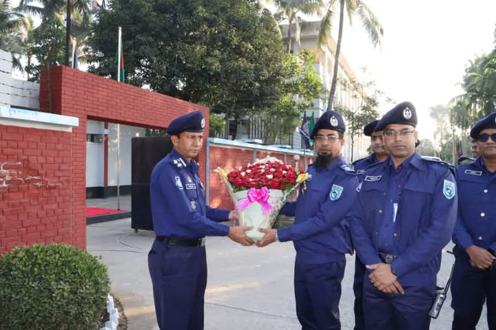 রংপুর রেঞ্জ ডিআইজি কর্তৃক রিজার্ভ অফিস লালমনিরহাট বার্ষিক পরিদর্শন”