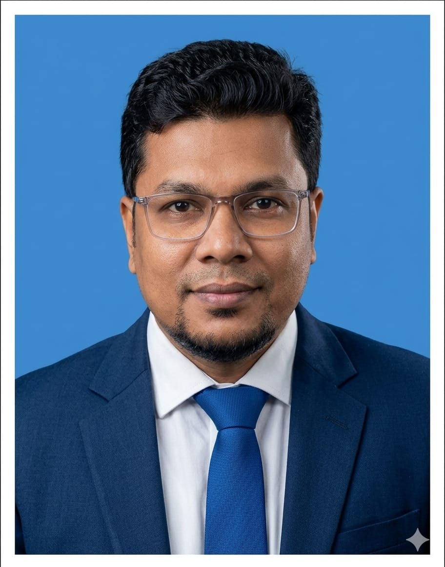 ইউপি সচিব মীর আব্দুল বারেককে ঘিরে বিতর্ক: অনুসন্ধানে উঠে এলো ভিন্ন চিত্র।